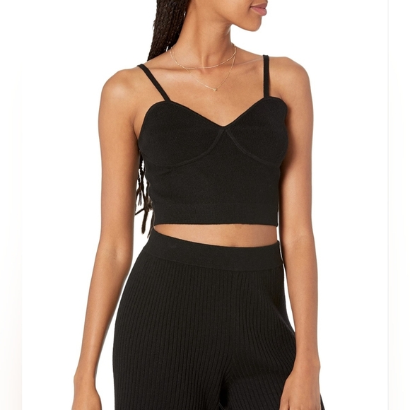 NWT Wilfred Black Crop Top- Size L - Picture 1 of 7